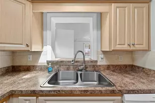 502 Brenda Dr, Brandon, FL 33510 - Photo 19