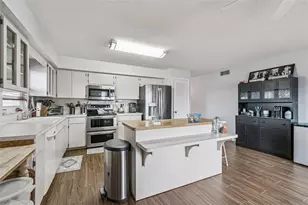 2221 Norwegian Dr, Clearwater, FL 33763 - Photo 21