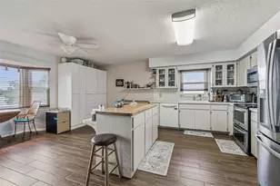 2221 Norwegian Dr, Clearwater, FL 33763 - Photo 19
