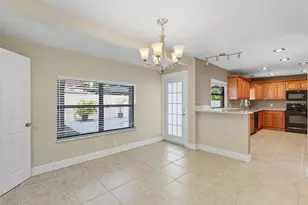 3707 Pelican Ln, Orlando, FL 32803 - Photo 15