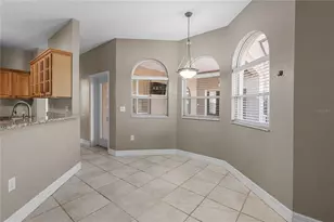 2276 Colony Club Dr, Lakeland, FL 33813 - Photo 17