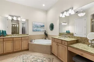 8 Franklin Ct S, Saint Petersburg, FL 33711 - Photo 5