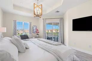 8 Franklin Ct S, Saint Petersburg, FL 33711 - Photo 3
