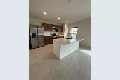2203 Carson Loop, Lake Wales, FL 33898 - Photo 9