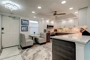 5200 Brittany Dr S, Saint Petersburg, FL 33715 - Photo 9