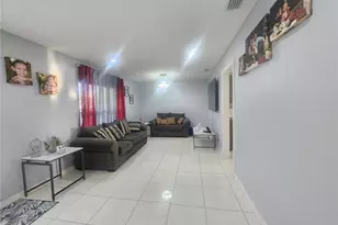 802 Windsor Cir, Brandon, FL 33510 - Photo 7