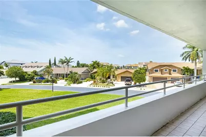 5950 Pelican Bay Plaza S #204, Gulfport, FL 33707 - Photo 25