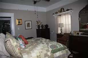 8410 N Mitchell Ave, Tampa, FL 33604 - Photo 13