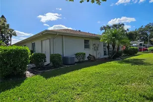 901 Hendon Ct, Sun City Center, FL 33573 - Photo 7