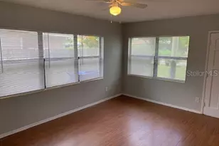 6912 40th Ave N, Saint Petersburg, FL 33709 - Photo 3