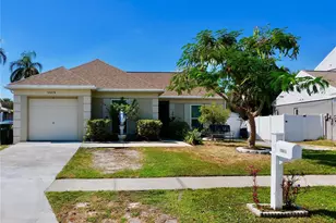 12674 Gorda Cir E, Largo, FL 33773 - Photo 1