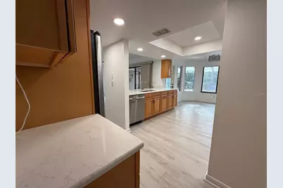 2789 Valencia Lane W, Palm Harbor, FL 34684 - Photo 7