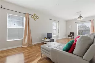 1035 Seminole Sky Dr, Ruskin, FL 33570 - Photo 3