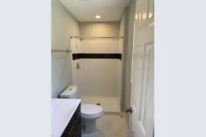 8401 Blackstone Court, Tampa, FL 33615 - Photo 39