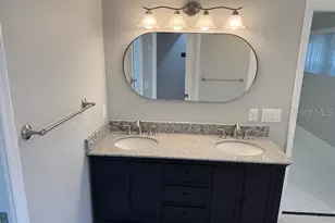 8401 Blackstone Ct, Tampa, FL 33615 - Photo 15