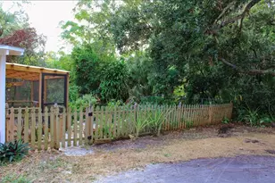 4225 Old Bradenton Rd, Sarasota, FL 34234 - Photo 19