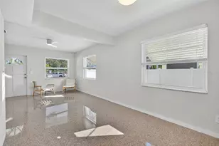 5410 19th Ave S, Gulfport, FL 33707 - Photo 11