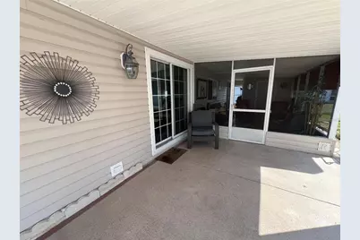 215 Royal Palm Circle, Largo, FL 33778 - Photo 3