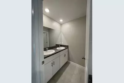 31875 Sun Kettle Loop, Wesley Chapel, FL 33545 - Photo 19