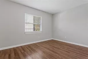 14421 Americana Cir, Tampa, FL 33613 - Photo 19