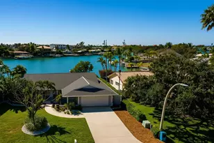 231 S Julia Cir, Saint Pete Beach, FL 33706 - Photo 3