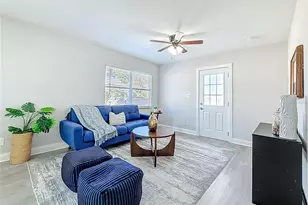 6532 30th St N, Saint Petersburg, FL 33702 - Photo 7
