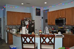 1115 Lumsden Trace Cir, Valrico, FL 33594 - Photo 7