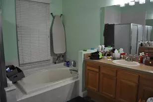 1115 Lumsden Trace Cir, Valrico, FL 33594 - Photo 13