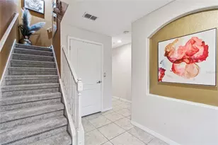 10144 Arbor Run Dr, Tampa, FL 33647 - Photo 9