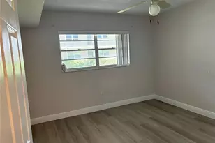 10033 64th Ave N, Saint Petersburg, FL 33708 - Photo 19