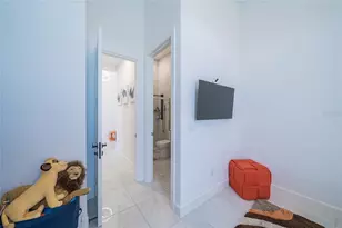 34135 Tompion Wy, Wesley Chapel, FL 33543 - Photo 43