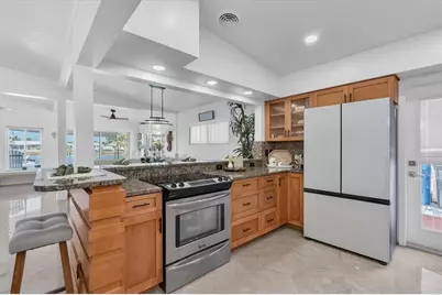 730 115th Avenue, Treasure Island, FL 33706 - Photo 9