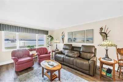 4525 Cove Circle #102, Saint Petersburg, FL 33708 - Photo 23