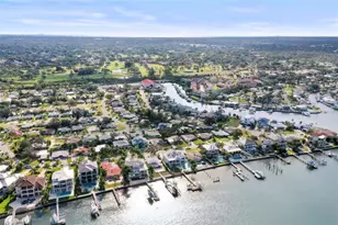 560 Baywood Dr S, Dunedin, FL 34698 - Photo 41