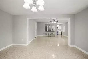 560 Baywood Dr S, Dunedin, FL 34698 - Photo 17