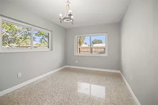 560 Baywood Dr S, Dunedin, FL 34698 - Photo 19