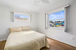 1215 Lazy Lake Rd E, Dunedin, FL 34698 - Photo 21