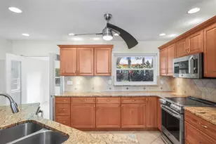 1215 Lazy Lake Rd E, Dunedin, FL 34698 - Photo 9