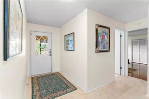 1817 New Bedford Dr, Sun City Center, FL 33573 - Photo 5