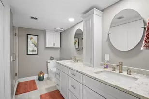 690 Island Way, Clearwater Beach, FL 33767 - Photo 27