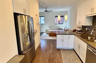 176 8th St N, Saint Petersburg, FL 33701 - Photo 7