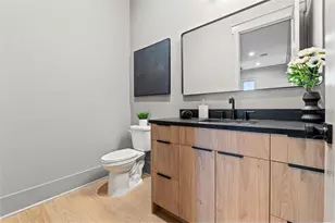 807 W Park Ave, Tampa, FL 33602 - Photo 29