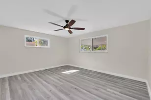 5630 Denver St NE, Saint Petersburg, FL 33703 - Photo 33