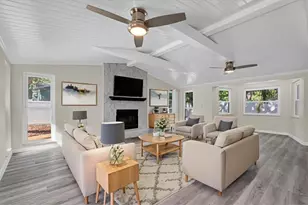 5630 Denver St NE, Saint Petersburg, FL 33703 - Photo 9