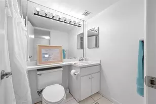 1351 Gulf Blvd, Clearwater Beach, FL 33767 - Photo 17