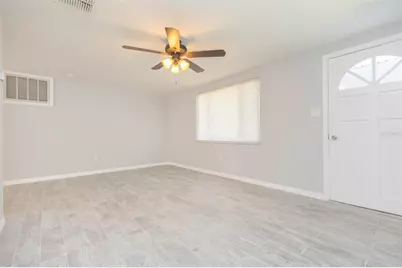 12814 Kings Manor Avenue, Hudson, FL 34667 - Photo 5