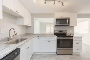 12814 Kings Manor Ave, Hudson, FL 34667 - Photo 11