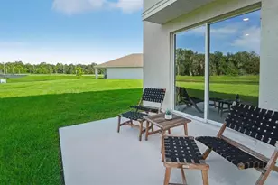 35702 Durand Ct, Zephyrhills, FL 33541 - Photo 23