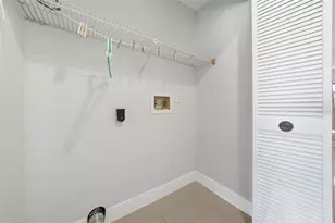 2931 Pinewood Run, Palm Harbor, FL 34684 - Photo 73