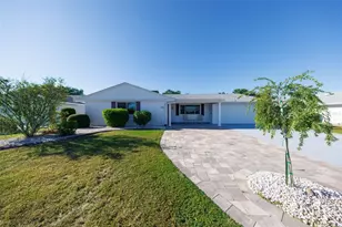 1818 Danbury Dr, Sun City Center, FL 33573 - Photo 43